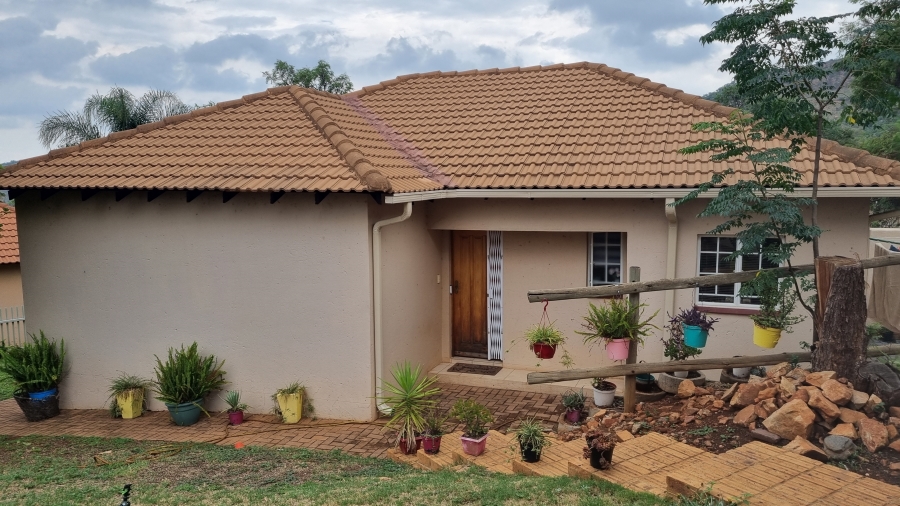 3 Bedroom Property for Sale in Boschdal North West